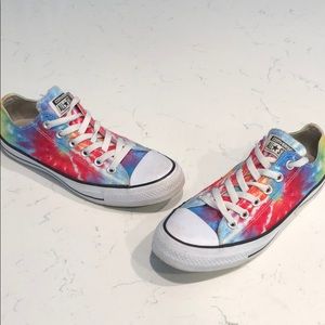 Converse All Star (Low Tops)